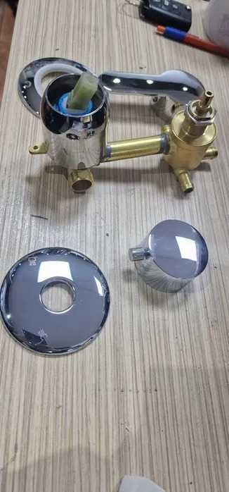 Corp cabina dus 3 iesiri filet sau stut 10cm sau 12.5cm