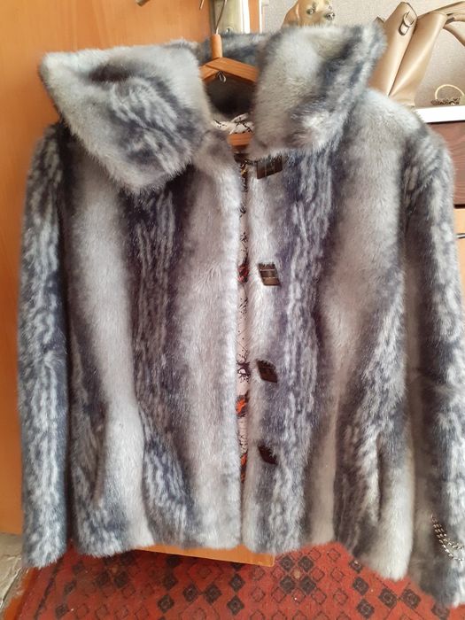 Очень срочно продам шубку