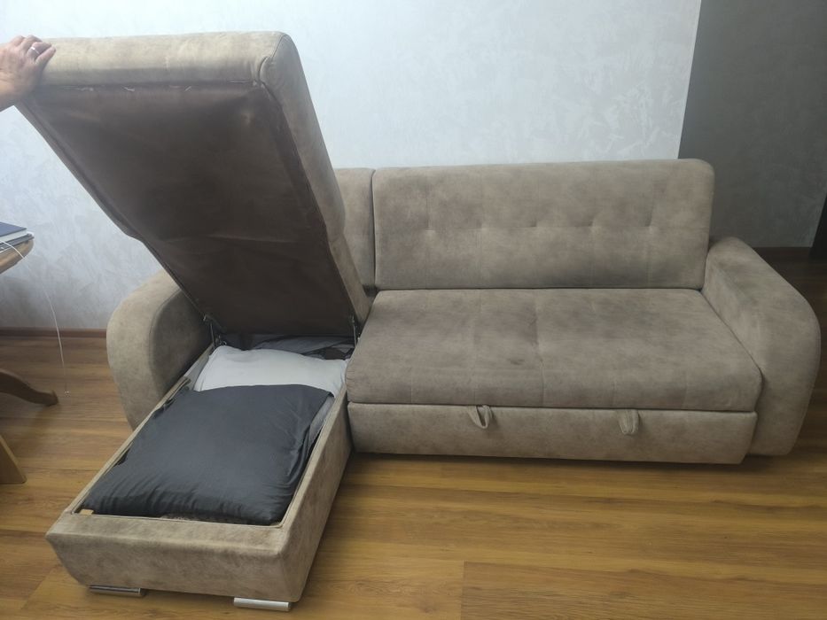 Угловой диван б/у
