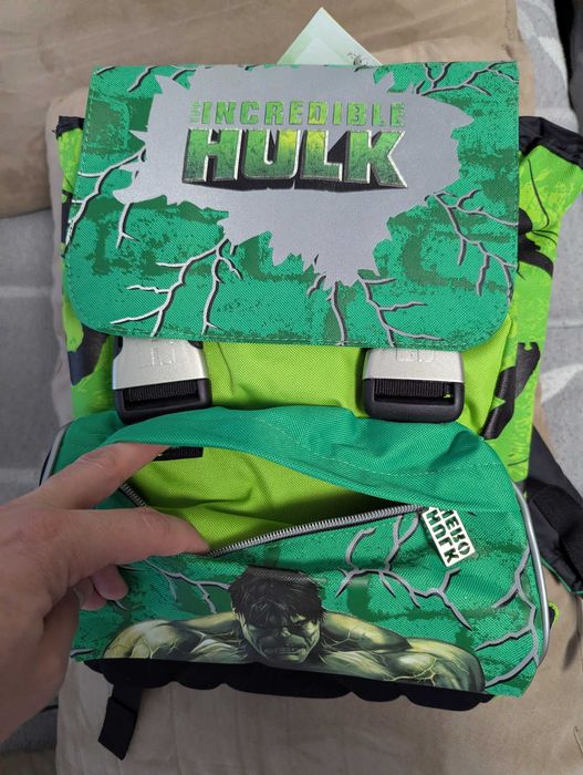 Детска раница Incredible Hulk