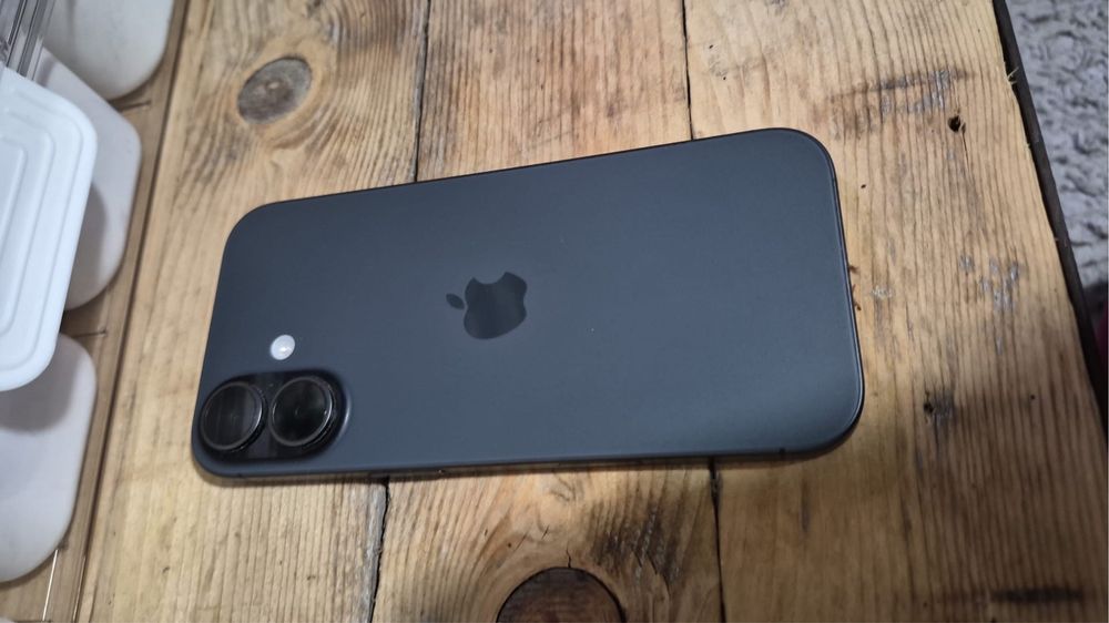 Iphone 17,256 gb