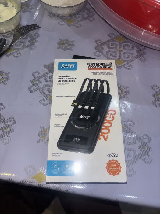 Air pods & Powerbank