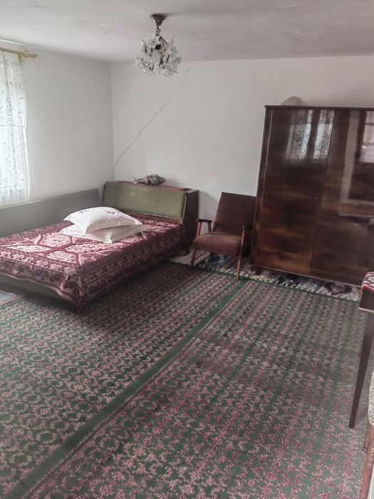 Vânzare casă pitorească, teren 2500mp