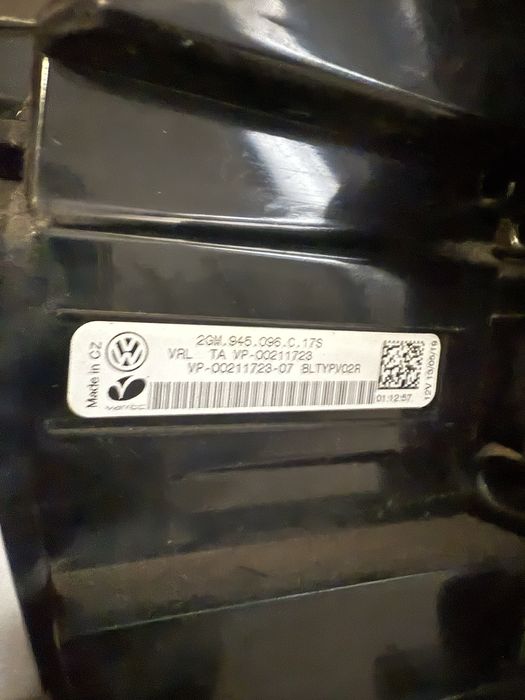 Стоп десен VW T-Cross Перфектен