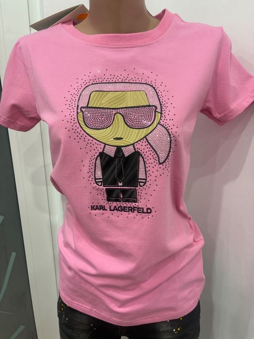 Tricou roz de dama