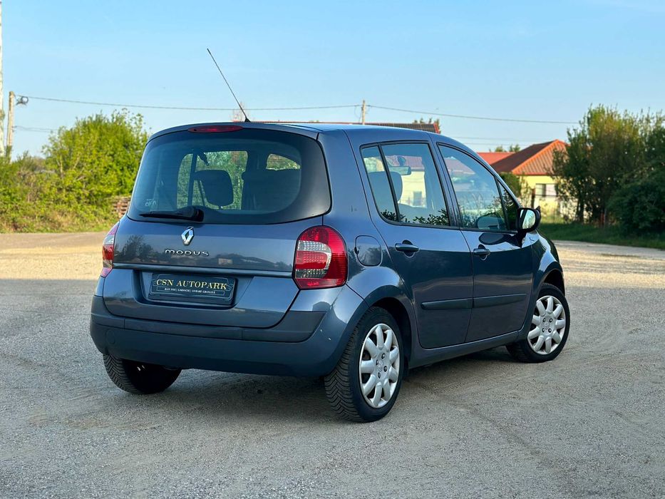 RENAULT Modus 2012 — imagine 3