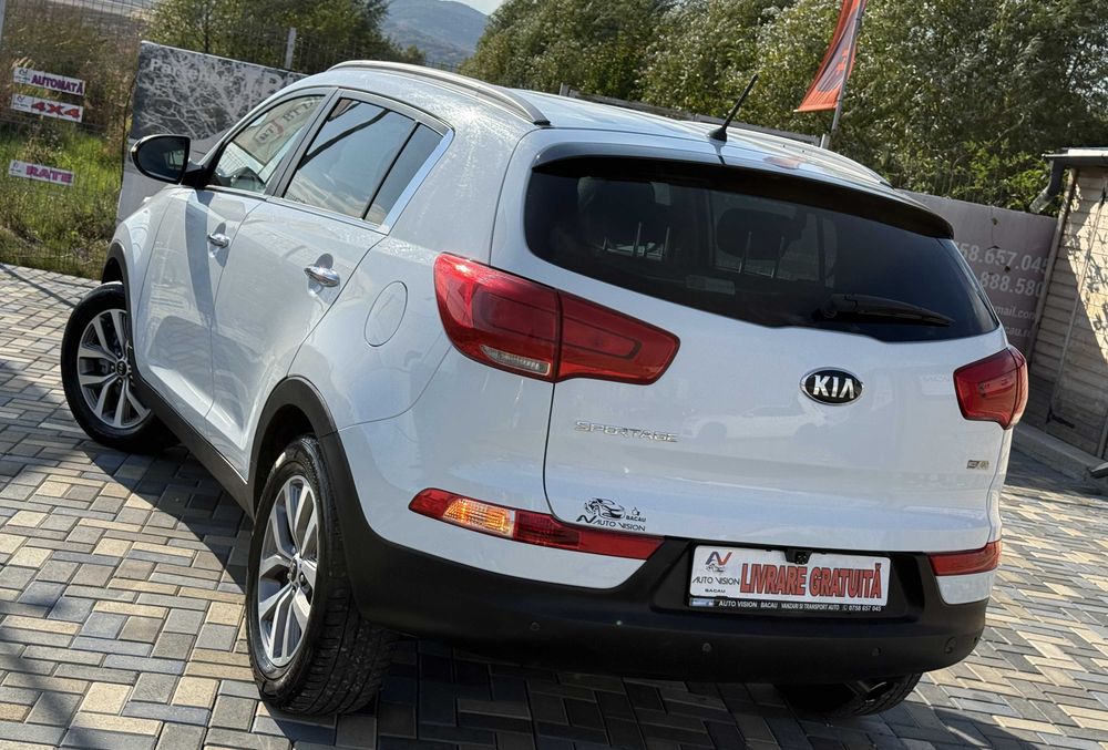*RATE*KIA Sportage Facelift 1.6 Benzina 135Cp 11/2014 E5 LED NAV Top Inmatriculata in Romania!