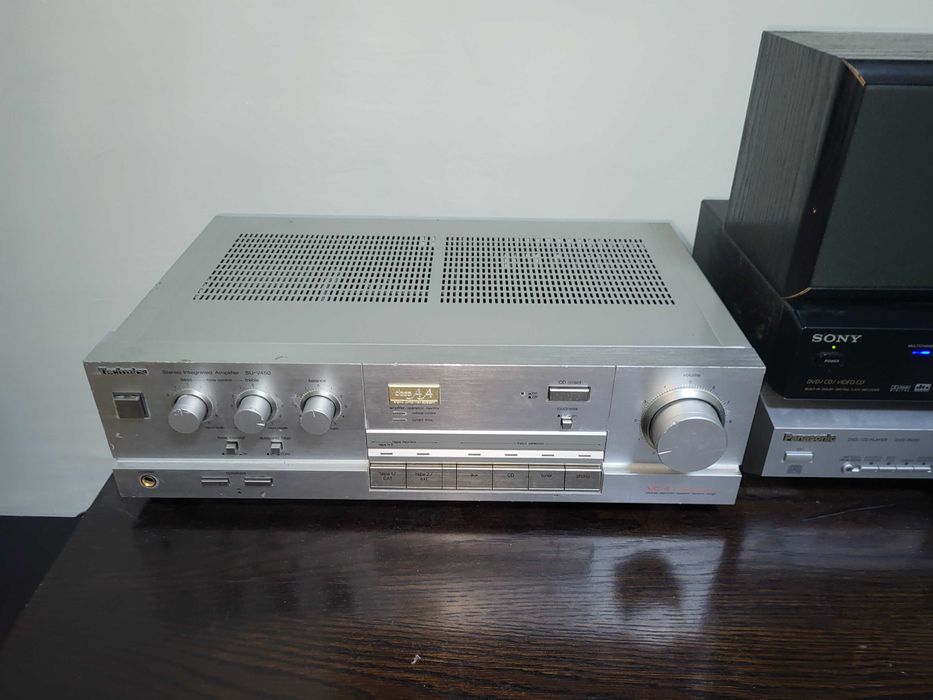 Усилвател Technics