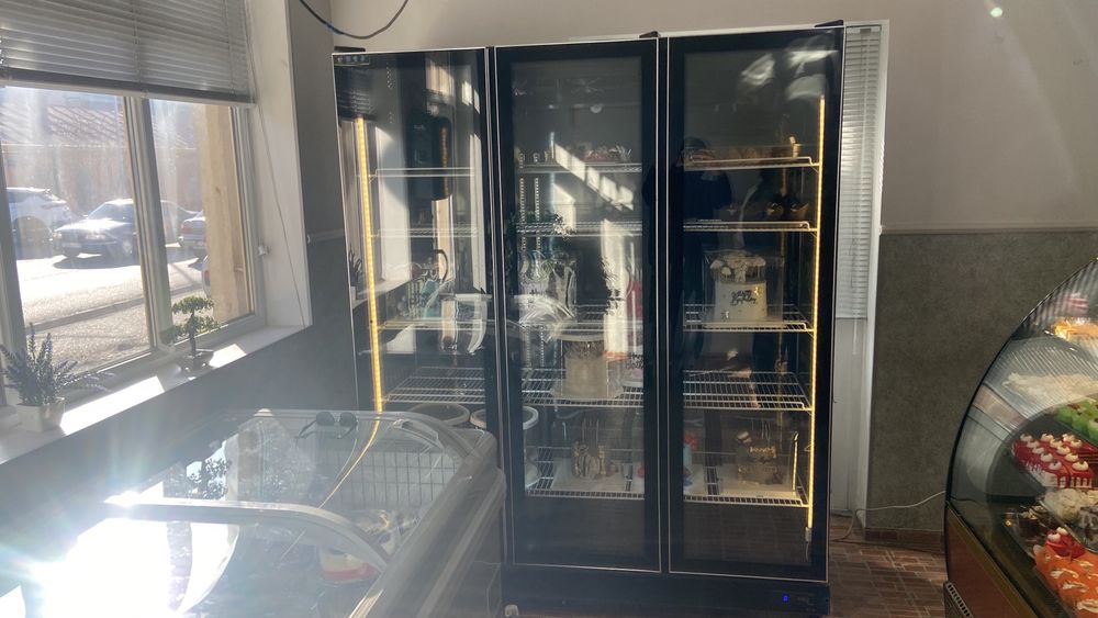 Продам холодильник, 3х дверный