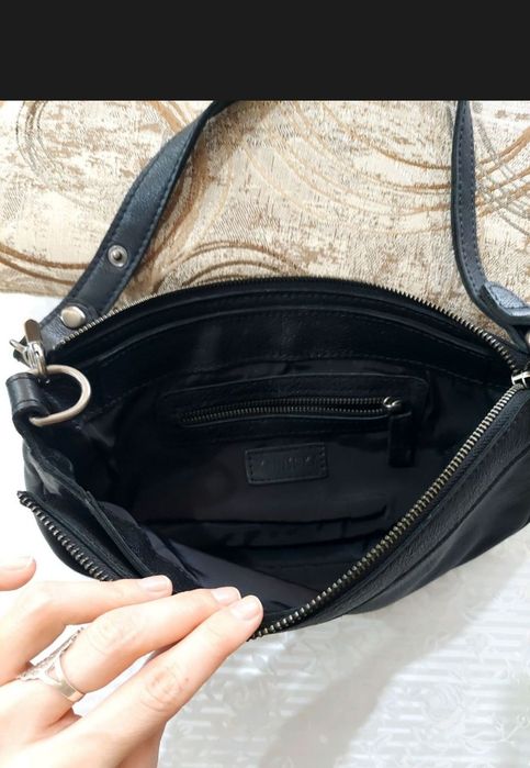 Кожаная сумка Kanishka