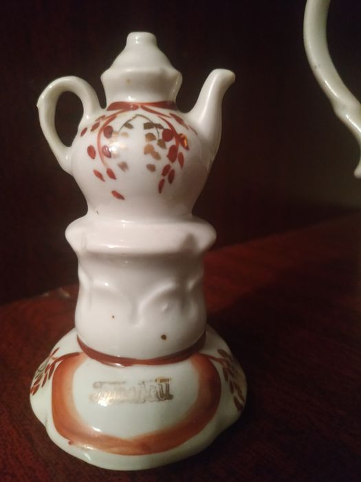 Новый самовар-сувенир(фарфор).