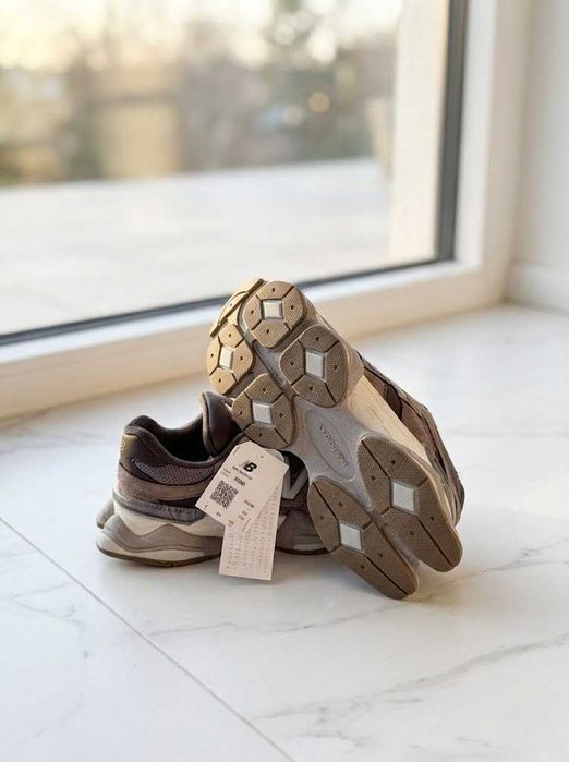 Adidasi New Balance 9060 "Mushroom" - Premium