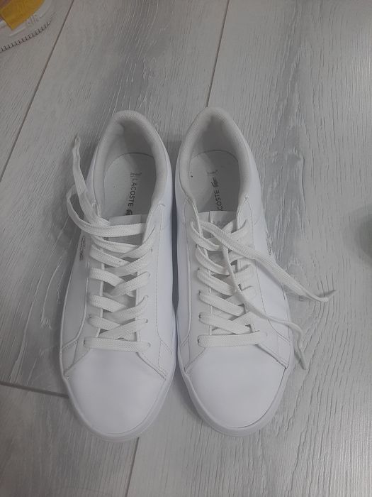 Adidasi Lacoste nr40