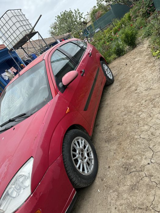 FORD Focus 2002 — imagine 3