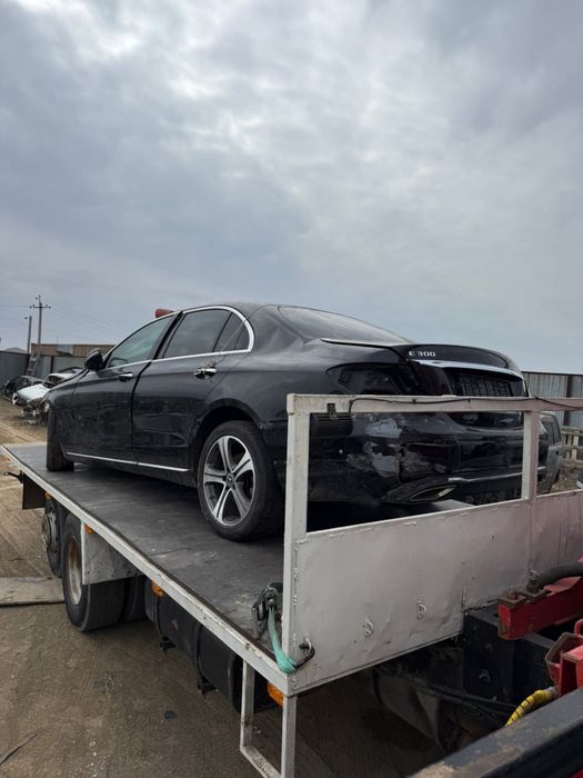 Mersedes Benz E300  по запчастьям!