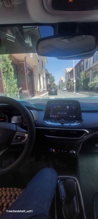 Tracker 2  premier plus