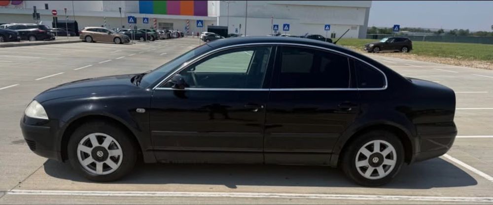 Vând Volkswagen Passat