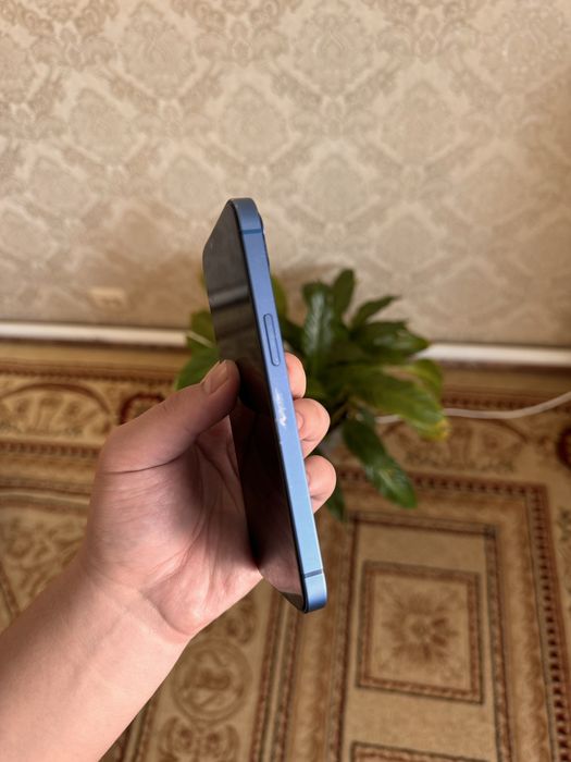 iPhone 13 128GB. 87% Акб. В Шикарном состоянии