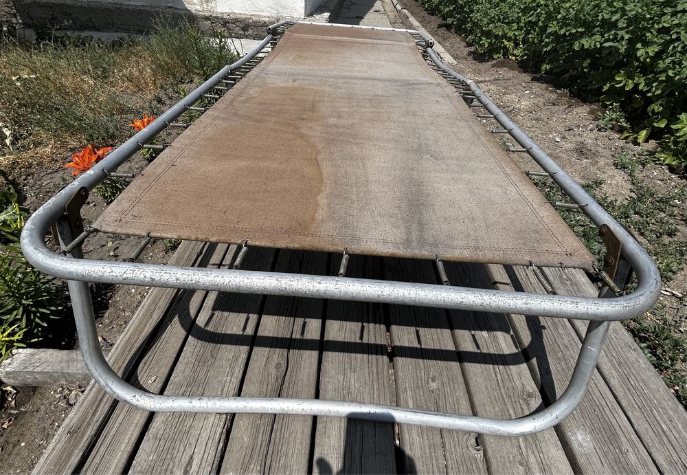 Раскладушку продам