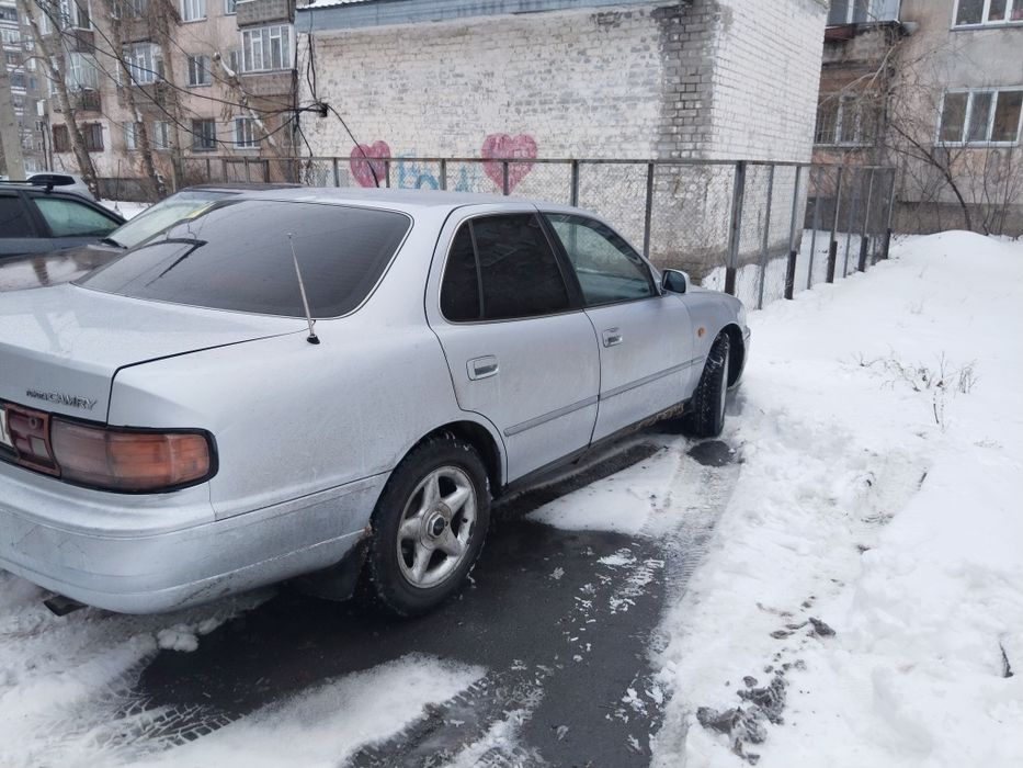 Продам Камри 10 хорошем состоянии