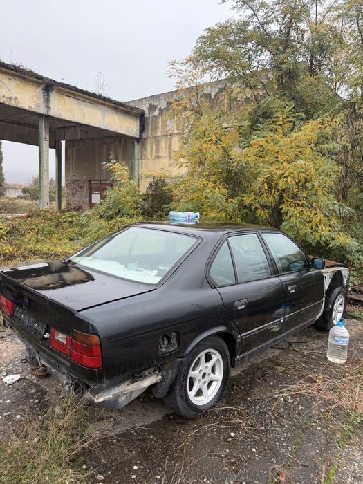 Автомобили БМВ/BMW Е34 5та серия НА Части,