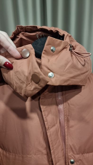 Продаётся НОВЫЙ зимний пуховик