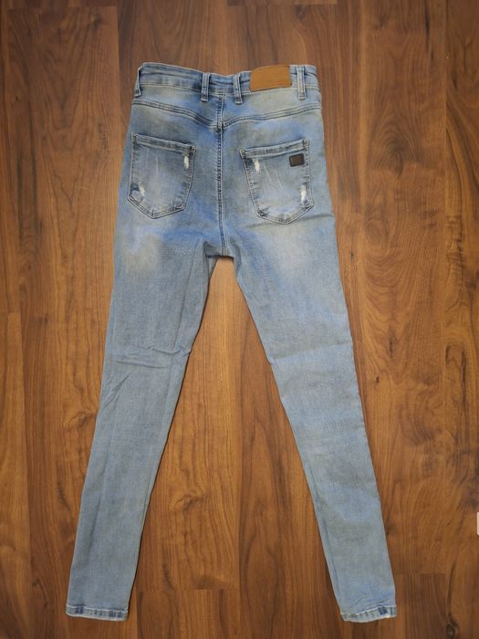 Vând blugi dama albaștri