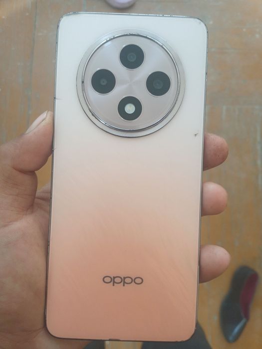 OPPO Reno 12F  5G