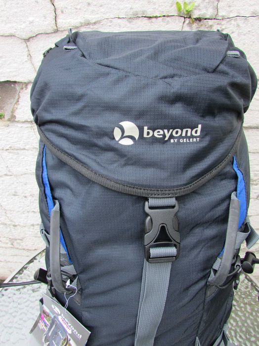 Туристическа раница Gelert Beyond Impact 35 L