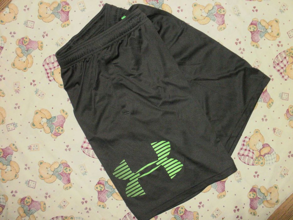 UNDER ARMOUR оригинални тънки мъжки шорти М