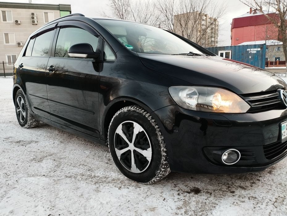 Продаётся автомобиль golf plus