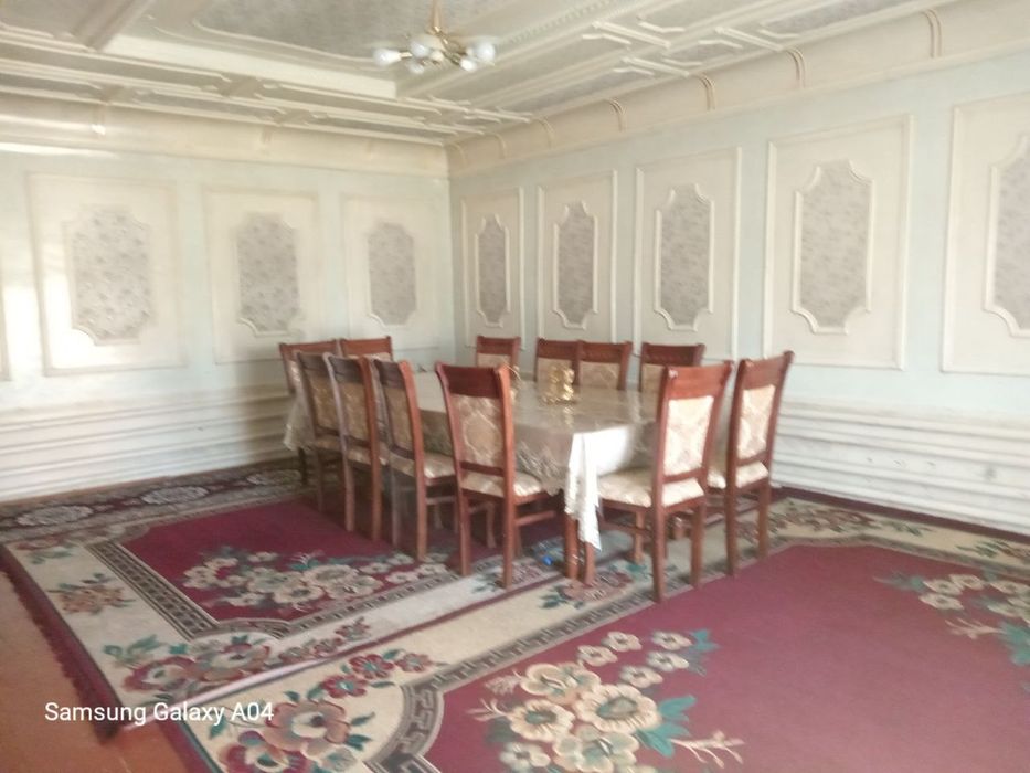 Срочна Тошкент тумани Келесда 6 сотих уй сотилади, 7та хона