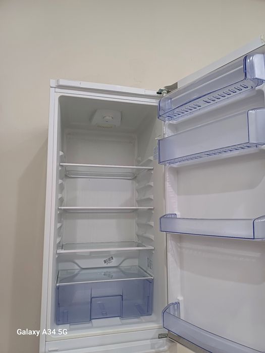 Холодильник BEKO