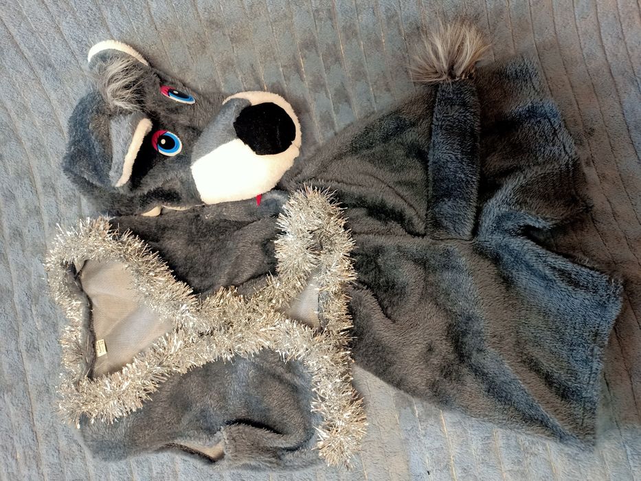 Продам Новогодние костюмы