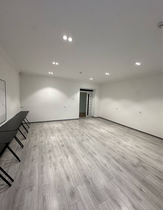 Аренда под офис 24м2 Лабзак, Урда метро Мустакиллик! 4.5 млн сум!