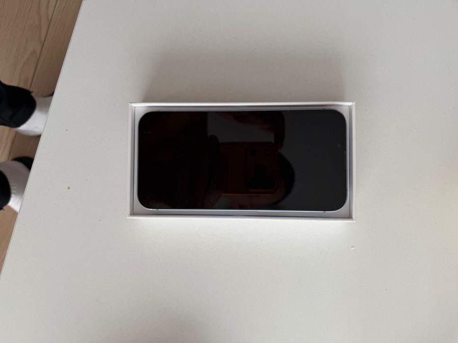 Vând telefon iphone 14!