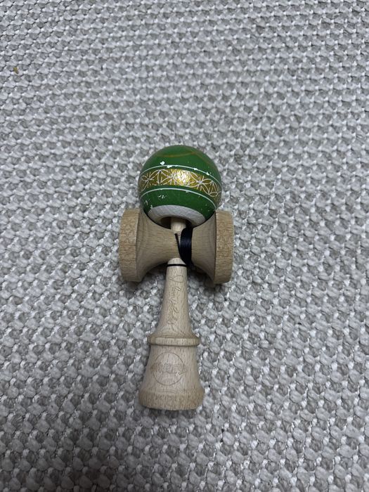 Kendama sweets broken shape johnny reakes