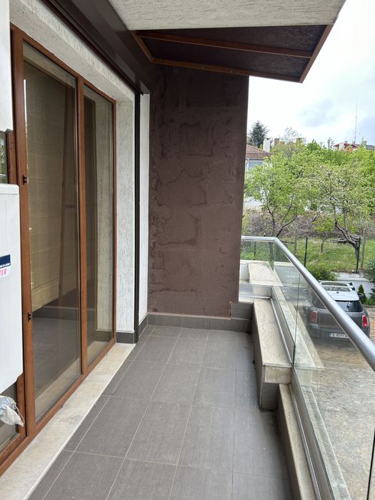 Дава се под наем Тристаен апартамент в Варна, ВИНС - 117 кв.м за 714 € - Снимка #5