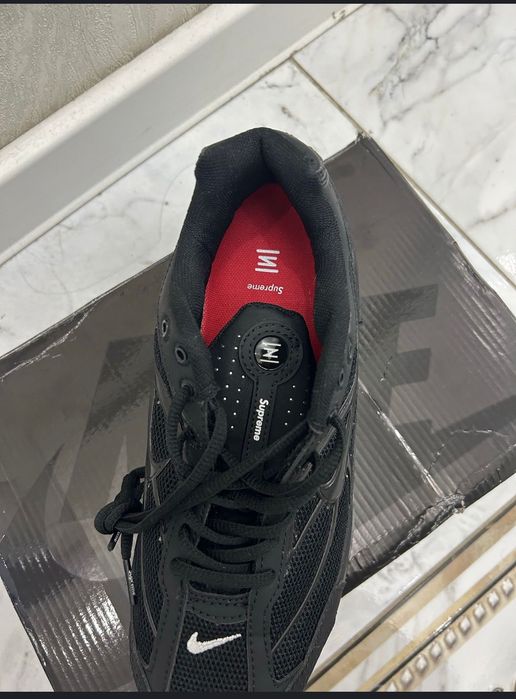 Nike shox 2 x supreme