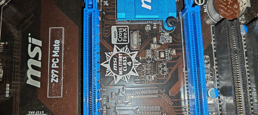 Kit compus din placa de baza+procesor I7+memorie ddr3+cooler