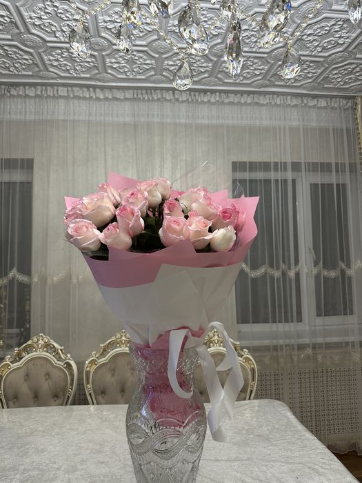 Два букета  красивейших цветов