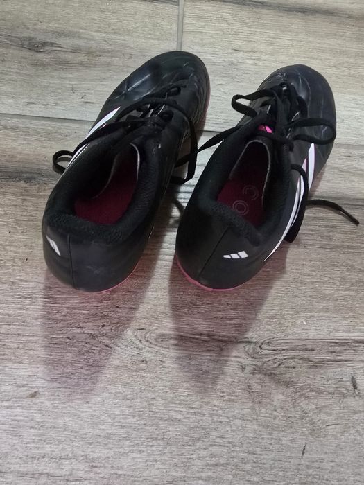 Футболни стоножки ADIDAS