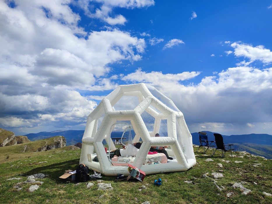 Прозрачна палатка надуваема