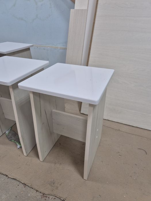 Продам табуретки.