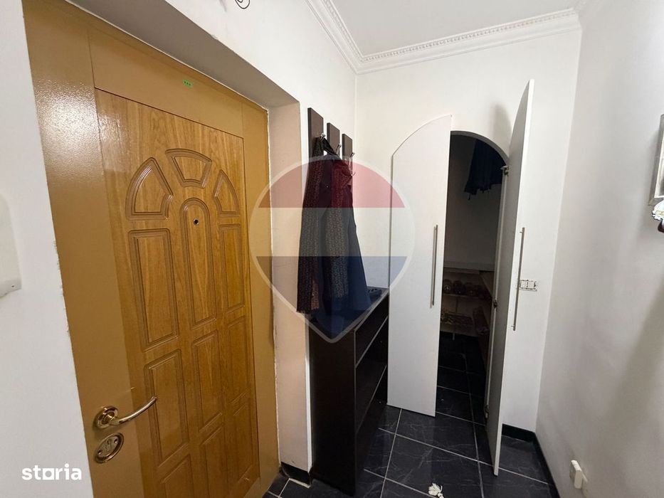 Apartament 3 camere parter de inchiriat — fotografia 1