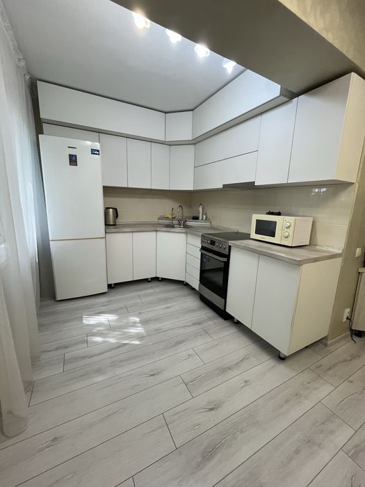 Продам квартиру мызы 31 с отличным ремонтом