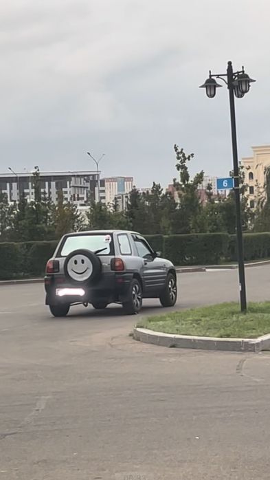 Продам RAV4 1994 года