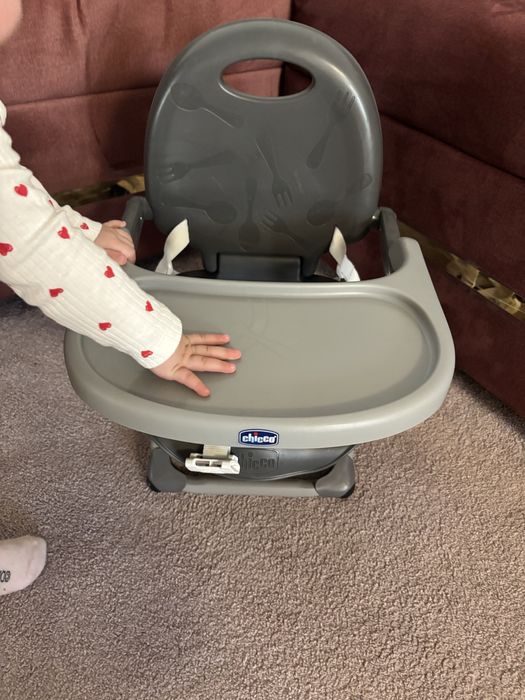 Scaun de masa Chicco booster!