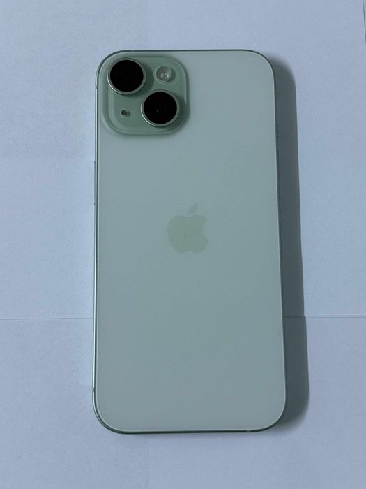 iPhone 15 128 GB