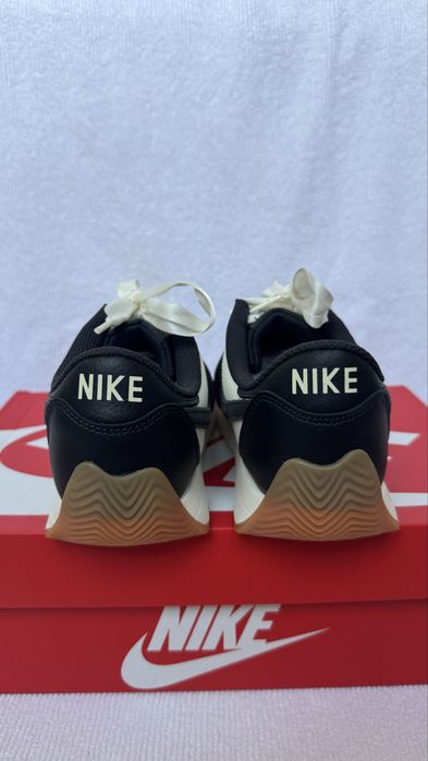 Nike Pacific LTR